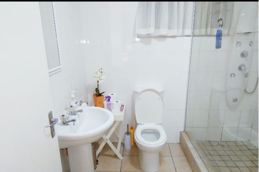 To Let 1 Bedroom Property for Rent in Vincent Eastern Cape
